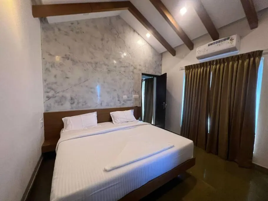 Kurcher Boutique Bungalow Vithiri